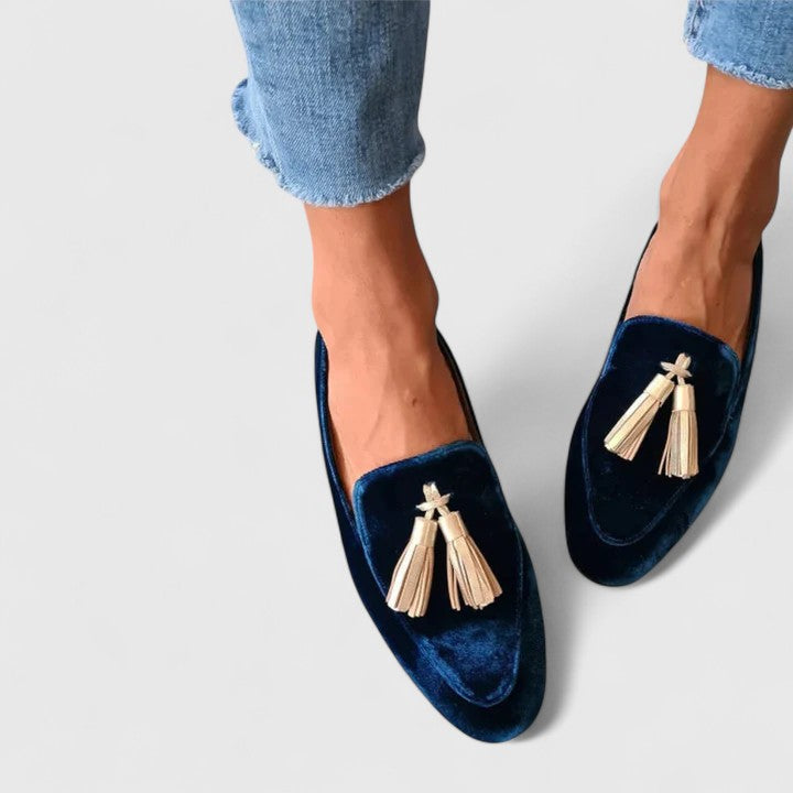 Alessi Black Loafers for Women | Elegant Slip-On with Tassel Accents 1