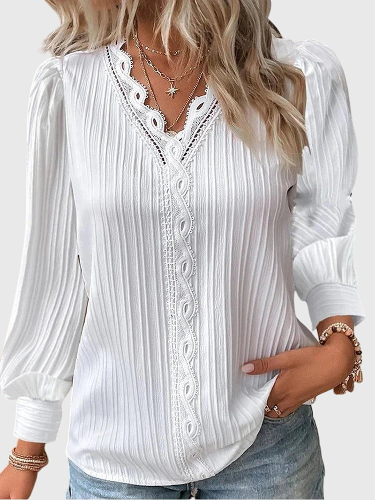 Andrea | Elegant Pullover Blouse 0