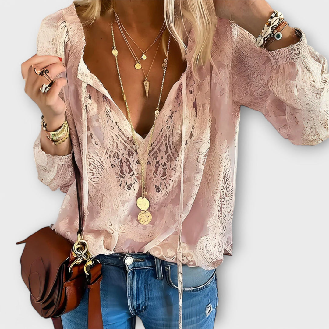 Brunetta | Sophisticated Blouse 3