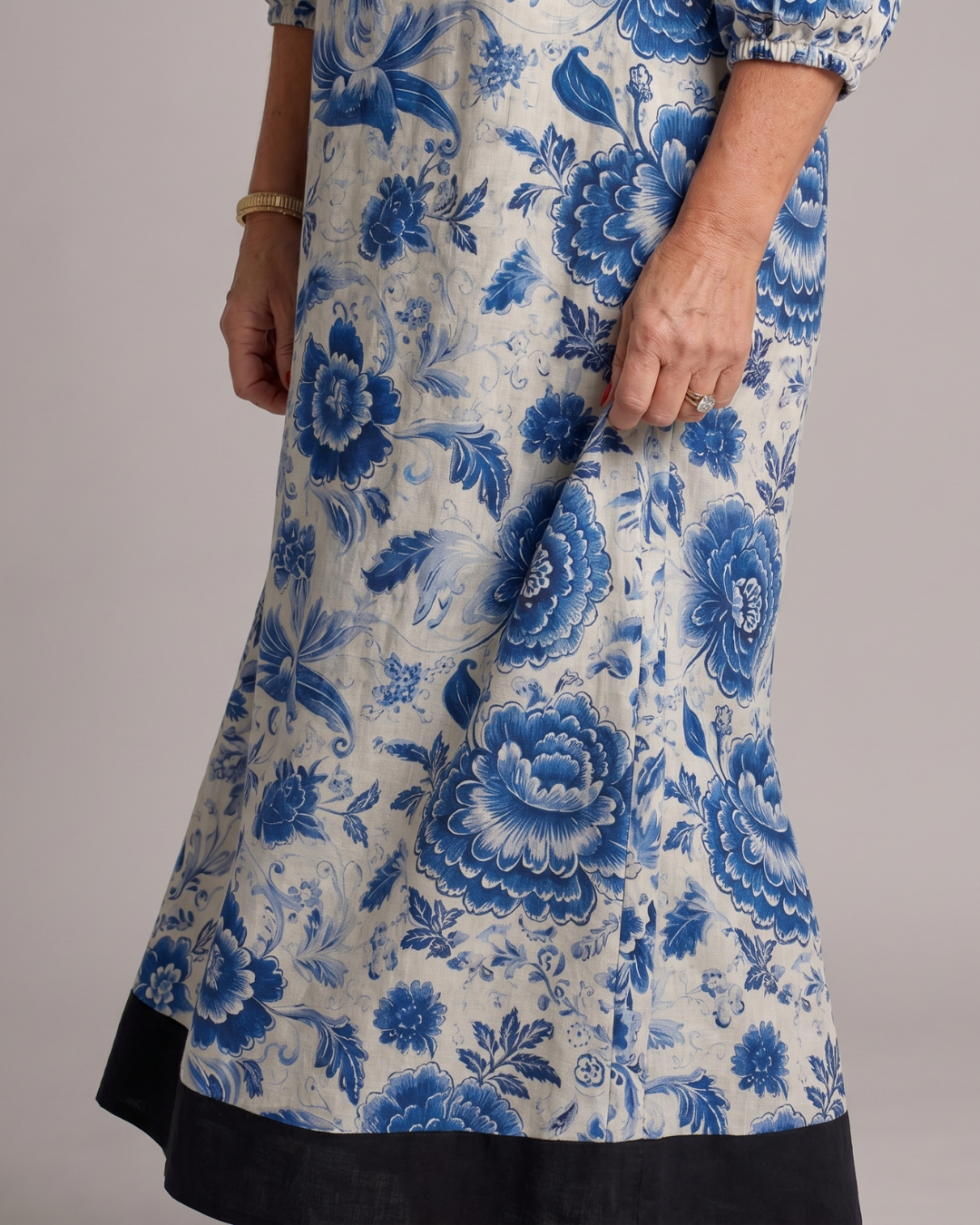 Celope | Blue Porcelain Floral Pocket Detail Midi Dress 1
