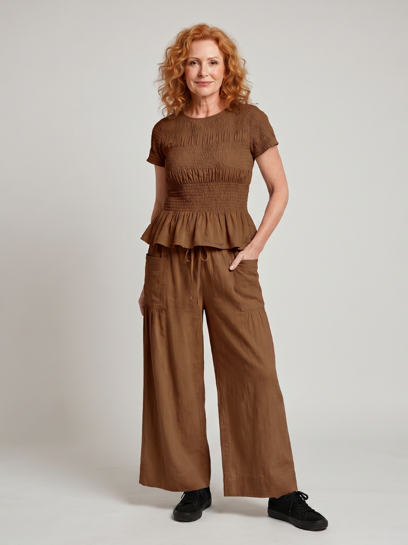 Eirenne | Peplum Detail Smocked Top And Wide Leg Pants Set 4