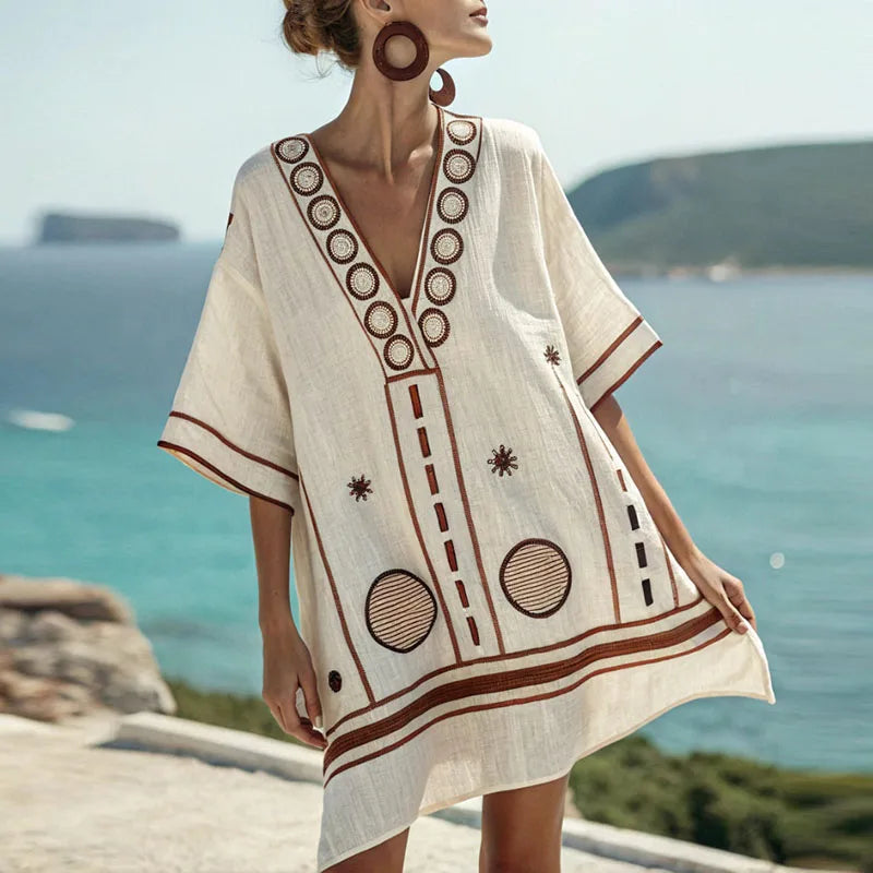 Gwen - Elegant and Comfortable Beach Dress for Warm Days 0