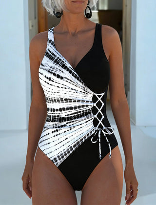 Harriet | Stylish One-Piece Swimsuit 0