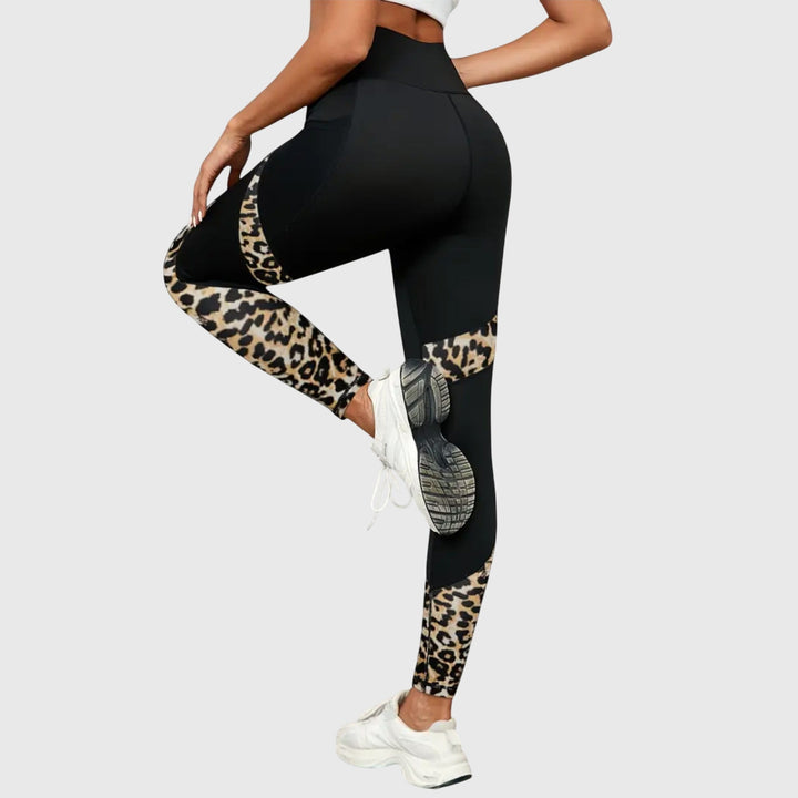 High-Waisted Leopard Print Training Pants 3