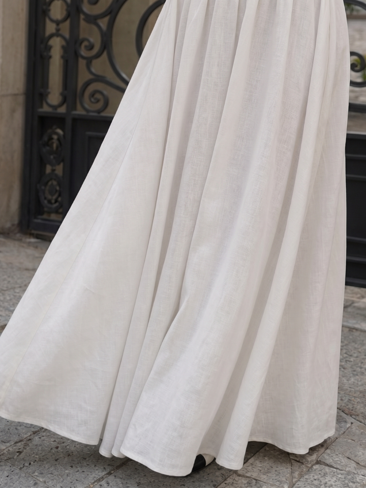 Jeven | Sleeveless Halter Neck Fitted Bodice Midi Dress 3
