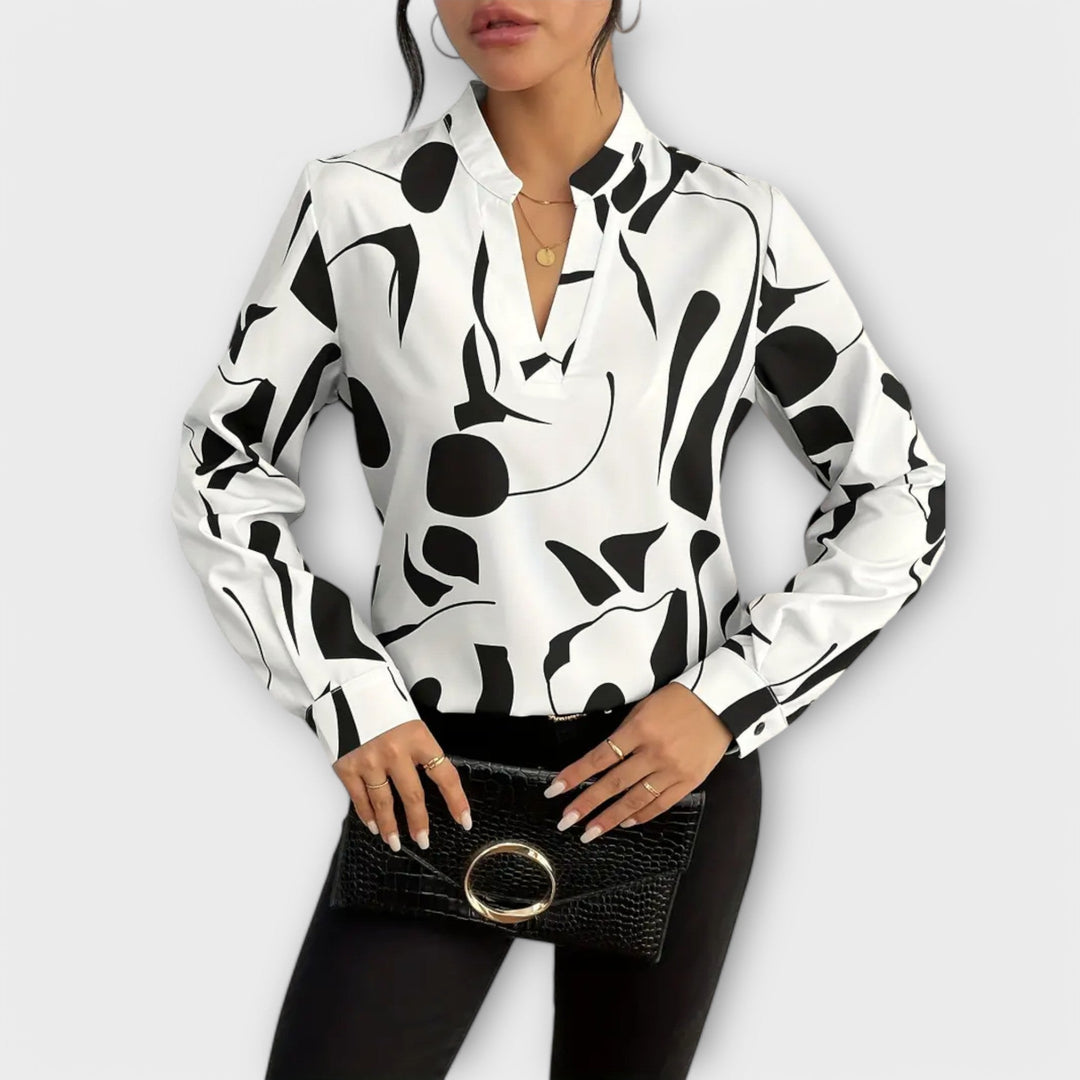Lara | Elegant Blouse With Design 2