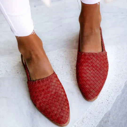 Leia | Flat Sandals 3