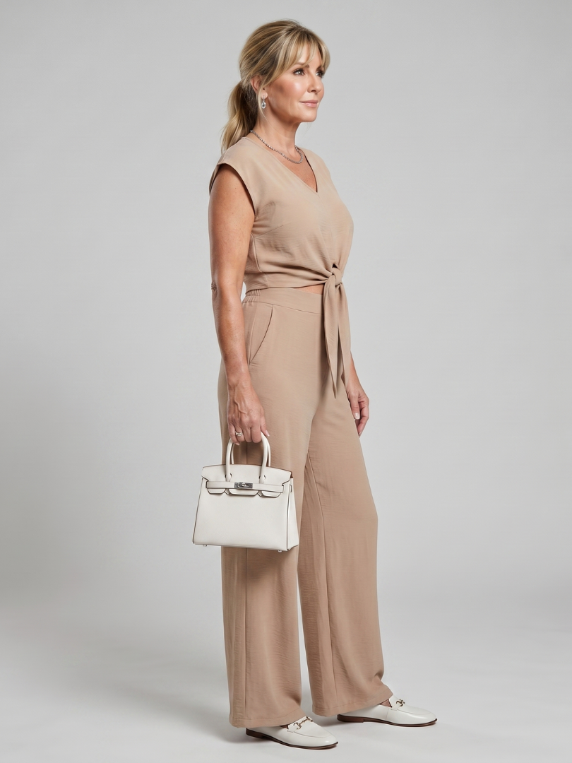 Leonora | Simple V Neck Strap Short Top Wide-leg Pants Sets 1