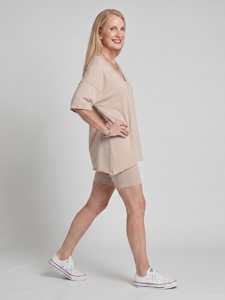 Lucinda | V Neck Top And Shorts Relaxed Fit Set 2