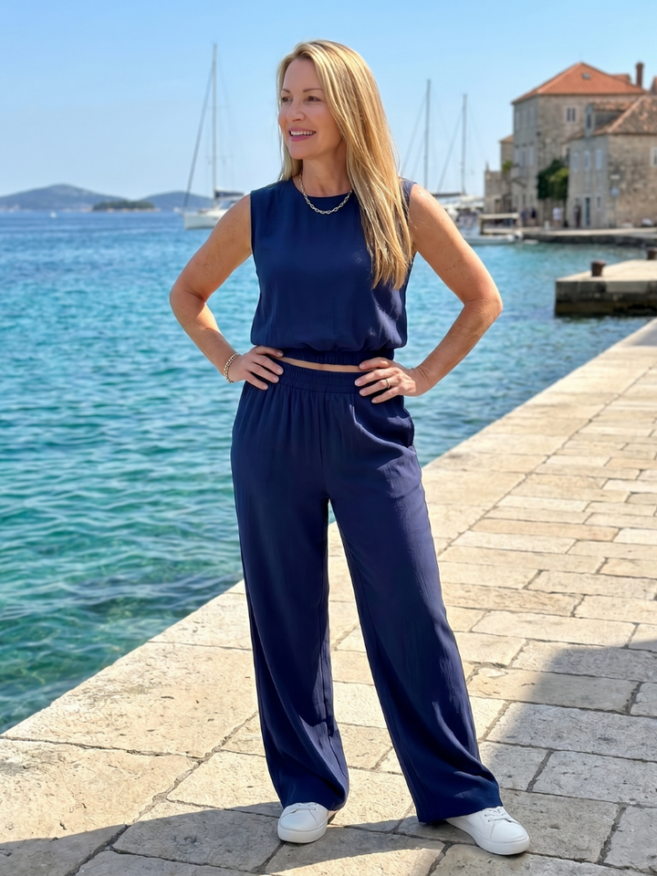 Otilia | Sleeveless Crew Neck Elastic Waist Leg Pants Set 6