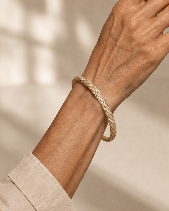 Topazia | Twisted Crystal Inlay Slim Bangle 0