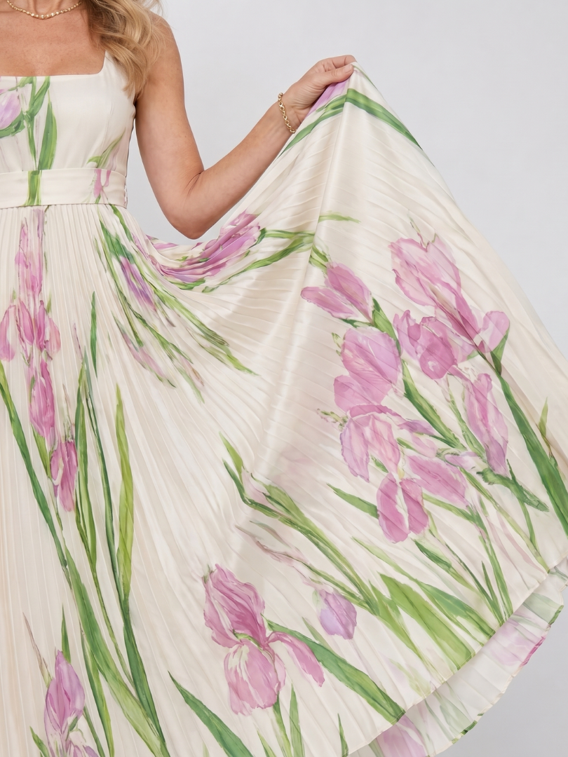 Vimele | Pleated Sleeveless Square Neck Midi Dress 3